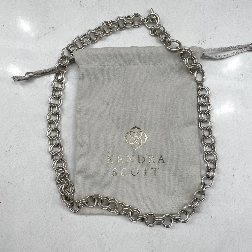 Kendra Scott Necklace